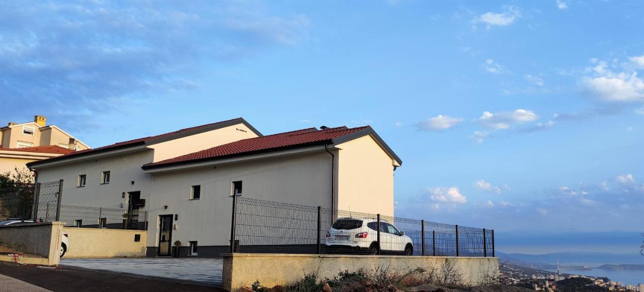 Appartement Drenova Hills à Rijeka Extérieur photo